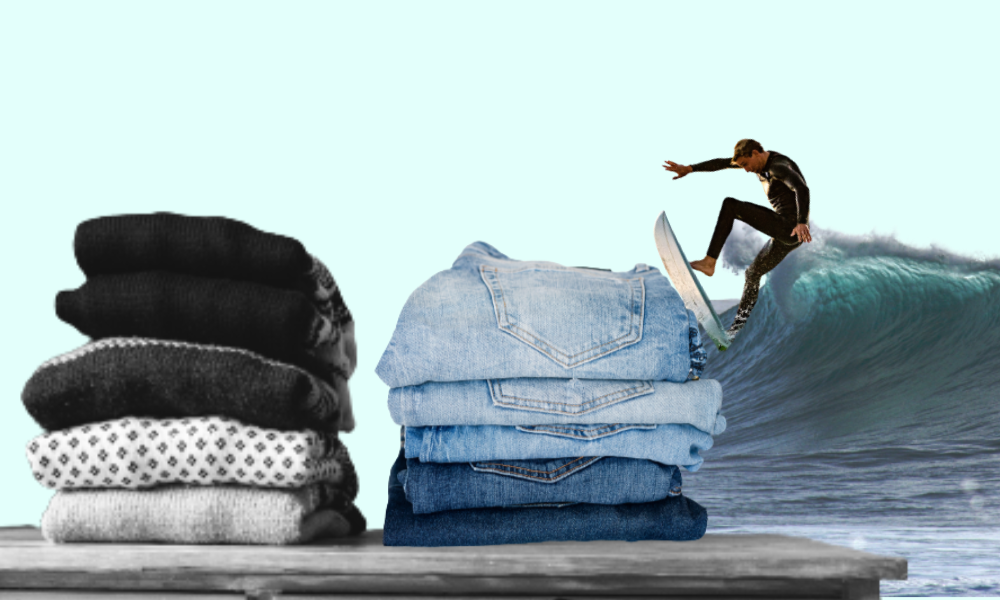 homme qui surf sur une pile de vêtements